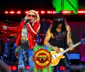Guns N' Roses: Madrid Is Paradise City (Sweet Black Devils)